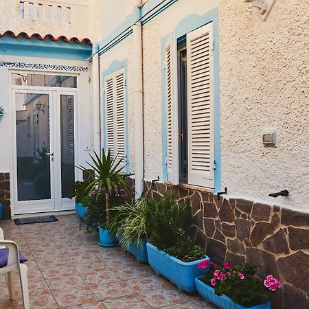 B&B Acquadolce Кала-Гононе Экстерьер фото