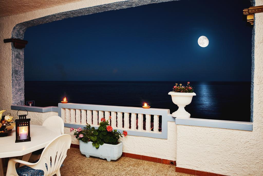 B&B Acquadolce Кала-Гононе Экстерьер фото